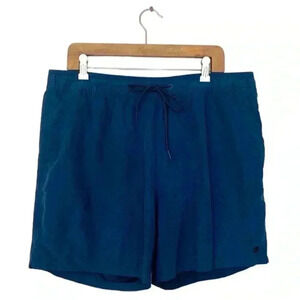 Far West NWOT men’s  swim shorts, two front pockets, one back pocket with Velcro